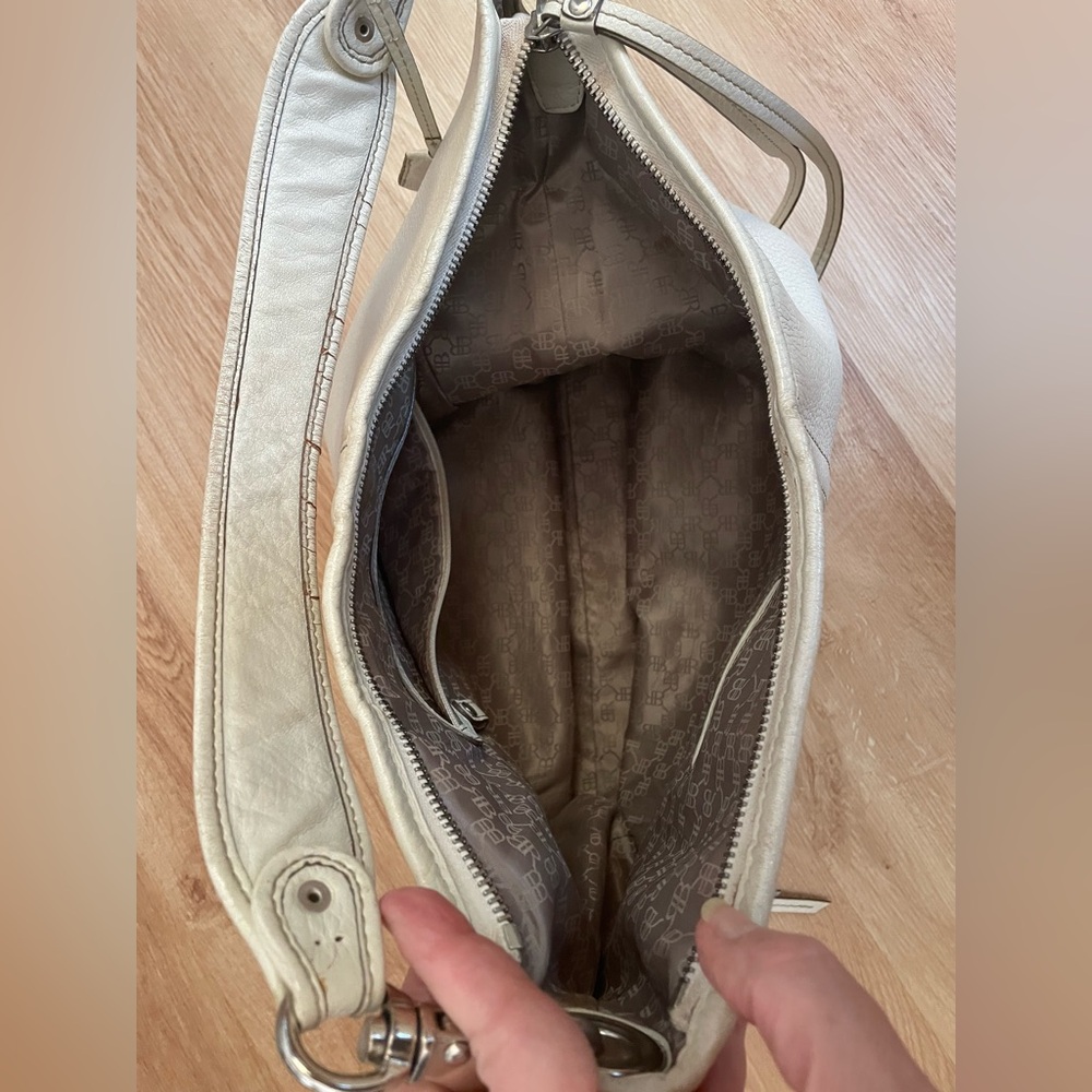 Banana Republic leather bag white pebbled large slouchy hobo silver zipper $250 - Picture 5 of 12